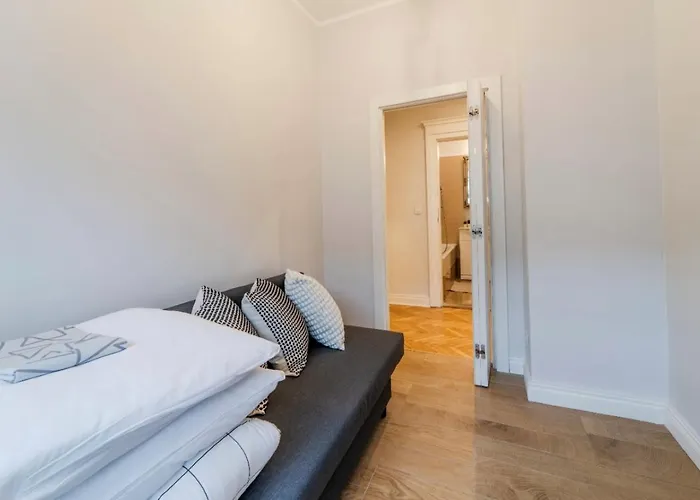 아파트 Big - Center - 4 - 6 Beds - 2 Balcony - 12 People - 100m2 브로츠와프