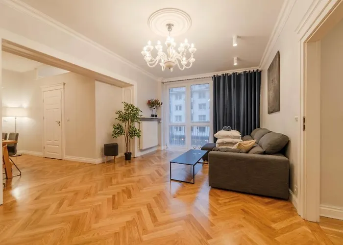 Big - Center - 4 - 6 Beds - 2 Balcony - 12 People - 100m2 * 브로츠와프