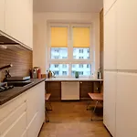 Big - Center - 4 - 6 Beds - 2 Balcony - 12 People - 100m2 *