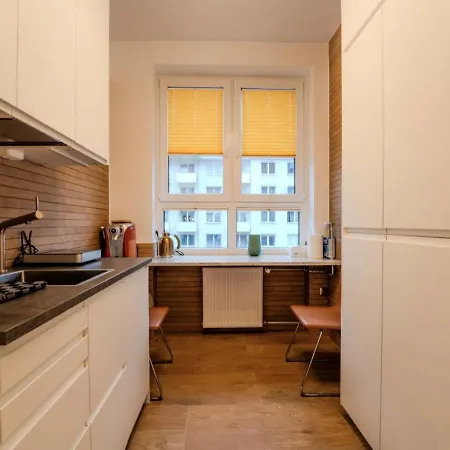 Big - Center - 4 - 6 Beds - 2 Balcony - 12 People - 100m2 *