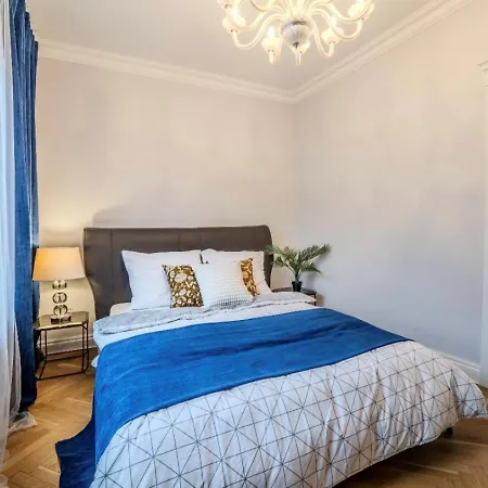 Apartment Big - Center - 4 - 6 Beds - 2 Balcony - 12 People - 100m2 Wroclaw