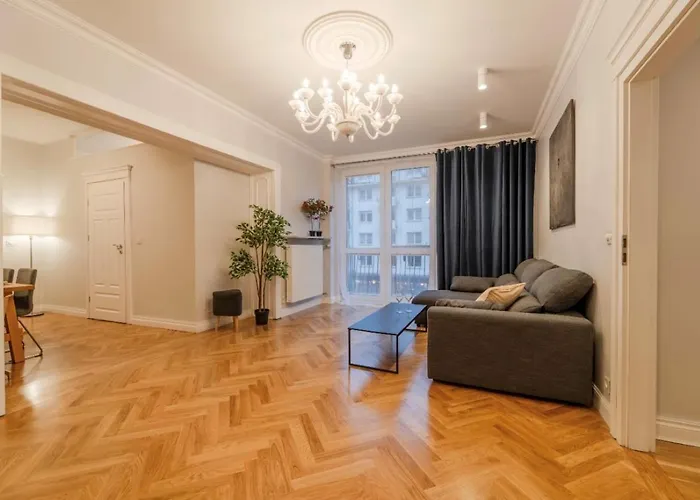 Big - Center - 4 - 6 Beds - 2 Balcony - 12 People - 100m2 Apartman Wrocław